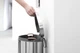 Відро для сміття Brabantia Pedal Bin FlatBack 40 л Матове сталеве (482021) - зображення 10