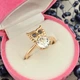 Кольцо Xuping с кристаллами Swarovski 83223 ширина 13 мм цвет белый позолота 18К - изображение 3