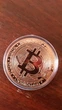 Золотистая сувенирная монета Биткоин - изображение 5