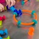 Конструктор контурный Соедини и согни Fat Brain Toys Squigz Toobz (F194ML) (811802023254) - изображение 4