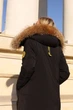 Жіноче зимове пальто з натуральним хутром єнота Visdeer L чорне 551212 - зображення 8