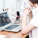 Cтудийный конденсаторный микрофон FIFINE K669 PINK со стойкой-пантографом и поп-фильтром - изображение 9