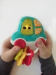 Погремушка Hola Toys Машинка с ключиками, подсветкой, мелодиями, звуками автомобиля и грызунком (E 8996) - изображение 4