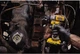 Гайковерт ударний акумуляторний DeWalt DCF902N - зображення 5