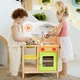 Дитяча кухня Viga Toys з дерева з посудом (50957FSC) - зображення 10
