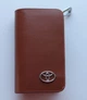 Ключница для авто KeyHolder TOYOTA Коричневая - изображение 1