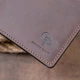 Тонкое горизонтальное портмоне Cardi без застежки в винтажной коже GRANDE PELLE 11310 Коричневое - изображение 9
