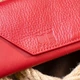 Женский кожаный кошелек-клатч GRANDE PELLE 20х10х2,5 см 000155794 - изображение 8