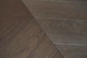 Паркетна дошка Шеврон 45/60 Brandwood D85 Дуб Натур Браш 14X140X800 мм Коричневий середній - зображення 3