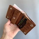 Кожаный унисекс кошелек Compact+ Светло-коричневый с тиснением рептилия - изображение 2