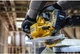 Пила дисковая аккумуляторная DeWalt DCS570N без аккумулятора и зарядного устройства - изображение 6