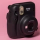 Камера моментальной печати Fujifilm Instax Mini 11 CHARCOAL GRAY черная с фотобумагой 20 GLOSSY (2 картриджа = 20 фотографий) - изображение 3
