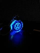 Брелок автомобильный на ключи Фольцваген GF авто брелок с логотипом Volkswagen с подсветкой (R050870) - изображение 2
