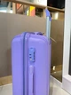Чемодан пластиковый для ручной клади малый из полипропилена c двойными колесами на 10-12 кг. лиловый - изображение 3