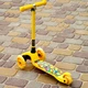 Складной трехколесный самокат для детей SPORT KIDS 2581 со светящимися колесами с рисунком Желтый - изображение 2