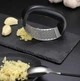 Чесночный пресс давилка измельчитель для чеснока с ручкой GARLIC PRESS черный - изображение 3