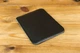 Шкіряний чохол для iPad Дизайн №1 з повстю, натуральна шкіра італійський Краст, колір Чорний - зображення 2