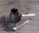 Турка для кофе Americano Brown керамика 600 мл + ложка с длинной ручкой и рассекатель (684) - изображение 4