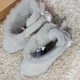 Женские угги с бантиком зимние серые замшевые короткие 40, 1019032сс, UGG - изображение 7