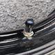 Набор колпачков на ниппель для автомобиля с логотипом марки авто Ford SUNROZ Caps Short Black Форд 4 штуки (A-67046) - изображение 9