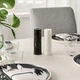 Мельницы для соли и перца IKEA BARNASINNE 14 см черный, белый 305.237.19 - изображение 3