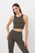 Бесшовный топ в рубчик на широких бретелях Giulia HALTER TOP RIB L/XL Khaki, облегающий, мягкий, для фитнеса и повседневного ношения - изображение 2