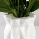 Ваза для квітів пластикова МВМ MY HOME 18 см Біла (DH-FLOWERS-01 WHITE) - зображення 6
