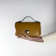 Небольшая элегантная женская сумка кроссбоди из натуральной кожи Lamponi Crossbody Midisize smooth yellow - изображение 3
