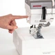 Распошивальная машина Janome CoverPro 3000 Professional - изображение 6