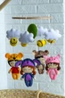Детский мобиль на кроватку для младенцев WooolyWool «Веселые девочки» - изображение 5