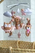 Детский музыкальный мобиль на кроватку для младенцев WooolyWool «Нежность» для девочки с 35 мелодиями - изображение 7