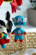 Детский музыкальный мобиль на кроватку для младенцев WooolyWool «Супер-герои» с 35 мелодиями - изображение 6