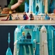 Конструктор LEGO Disney Princess Крижаний замок 1709 деталей (43197) - зображення 7