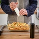 Мельницы для соли и перца IKEA BARNASINNE 14 см черный, белый 305.237.19 - изображение 2