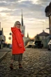 Жіночий дизайнерський плащ тренч дощовик Parasol’ka помаранчевий яскравий Orange (S-M) – водонепроникний плащ для подорожей, міста та туризму - изображение 2