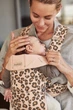 Кенгуру-перенесення BabyBjorn Mini Cotton Beige/Leopard, 7317680210753 - зображення 8
