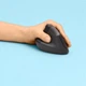 Мишка бездротова Logitech Lift Vertical Ergonomic (910-006474) Graphite USB - изображение 2