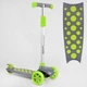 Самокат трехколесный складной с подсветкой колес и деки Best Scooter серый с салатовым LK-70111 - изображение 1
