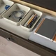 Письмовий стіл IKEA IDANAS 152х70 см коричневий (605.141.53) - зображення 7