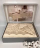 Скатерть Set Maison D'or 160х320+150x310+8psc+8psc Plain&Lace:331 DES. Beige - изображение 1