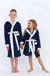 Махровый детский халат IDEAL TEXTILE с капюшоном, для девочки 380 г/м2, темно-синий +белый на 7 лет (122-128 см) - изображение 2