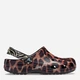 Chodaki damskie Crocs Classic Animal Remix CR207840-BKMA 42-43 (M9/W11) 27 cm Czarny/Pomarańczowy (191448995086) - obraz 1