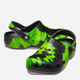 Чоловічі крокси Crocs Classic Tie-Dye Graphic CR205453-BKLP 43-44 (M10) 27.2 см Чорний/Зелений (191448790315) - зображення 2