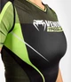 Женский рашгард Venum Training Camp 3.0 Women Rashguards Short Sleeves (VENUM-04098-116-XS) - изображение 3