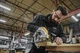 Пила дисковая сетевая DeWALT DWE560 - изображение 7
