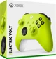 Беспроводной геймпад Microsoft Xbox Wireless Controller Electric Volt (QAU-00022) - изображение 5