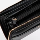 Гаманець шкіряний Michael Kors JET SET CHARM POCKET ZA CONTNTL 34H1GT9E8L001 Чорний (800070263218) - зображення 3