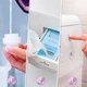 Ополіскувач-пом'якшувач для дитячого одягу Lenor Sensitive hypoallergenic 39 пр 900мл - зображення 4