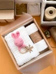 Детский подарочный набор из 3-х вещей с розовым зайкой Kiddie Widdie - изображение 1