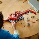 Конструктор LEGO Technic Маніпулятор 835 деталей (42144) - зображення 5